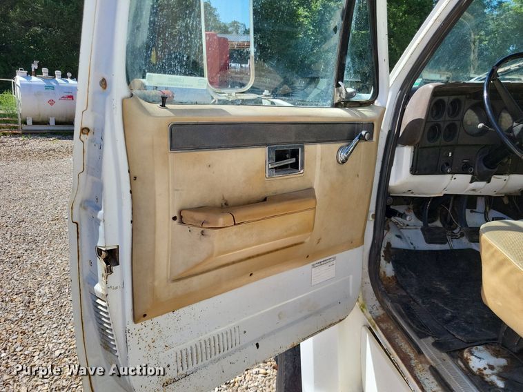 image for item LS9682 1984  Chevrolet C70  fuel truck