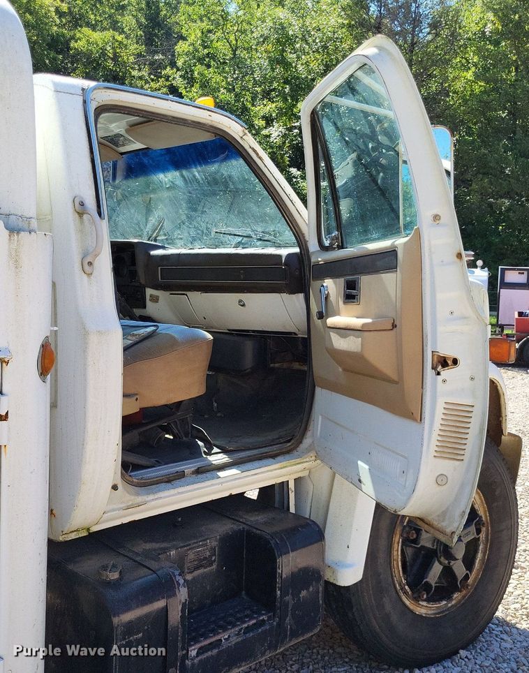 image for item LS9682 1984  Chevrolet C70  fuel truck