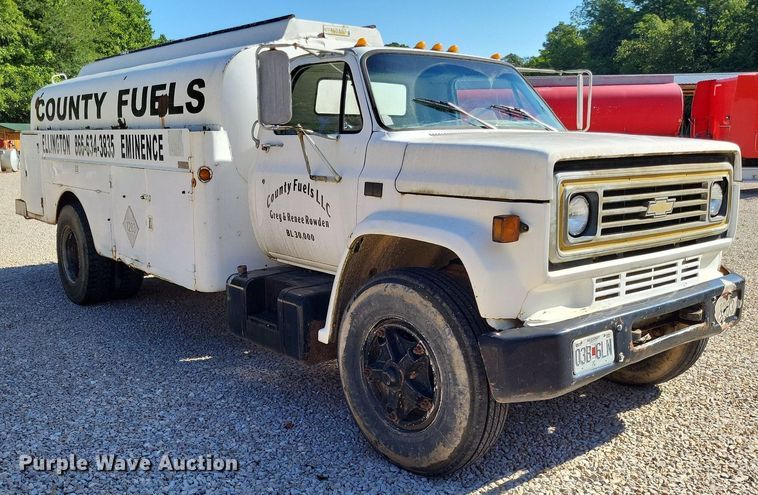 image for item LS9683 1988  Chevrolet C60  fuel truck