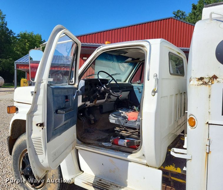 image for item LS9683 1988  Chevrolet C60  fuel truck
