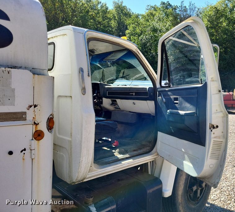 image for item LS9683 1988  Chevrolet C60  fuel truck