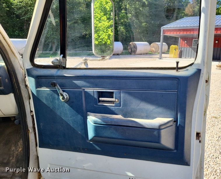 image for item LS9683 1988  Chevrolet C60  fuel truck