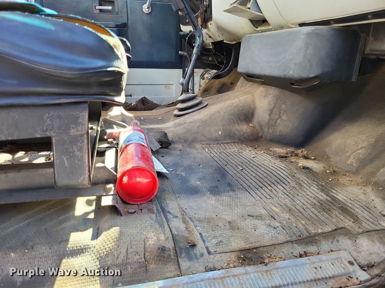 image for item LS9683 1988  Chevrolet C60  fuel truck