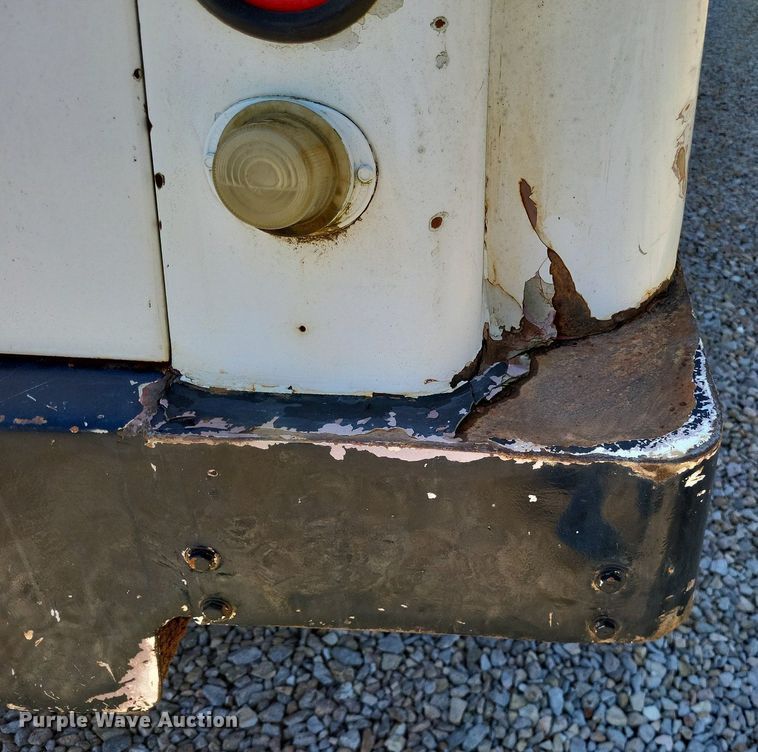 image for item LS9683 1988  Chevrolet C60  fuel truck