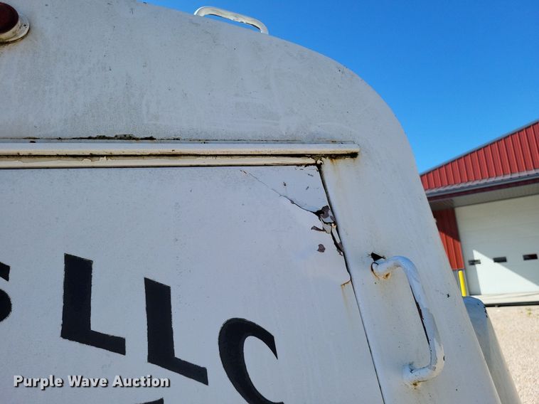 image for item LS9683 1988  Chevrolet C60  fuel truck