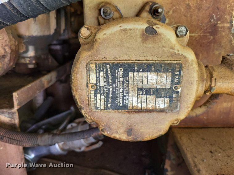 image for item LS9683 1988  Chevrolet C60  fuel truck