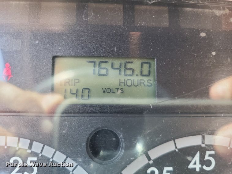 image for item LS9684 2016 Freightliner Cascadia Evolution  semi truck