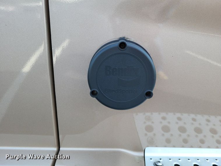 image for item LS9684 2016 Freightliner Cascadia Evolution  semi truck