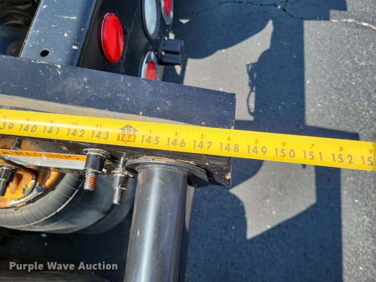 image for item LS9684 2016 Freightliner Cascadia Evolution  semi truck