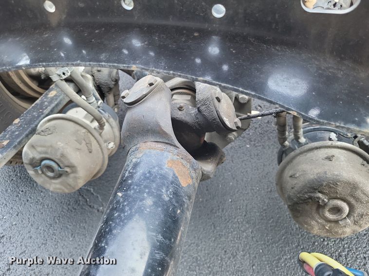 image for item LS9684 2016 Freightliner Cascadia Evolution  semi truck