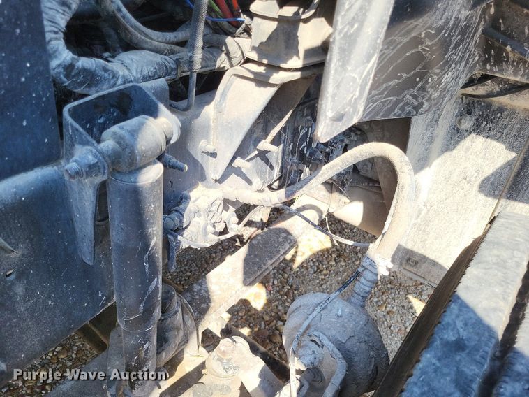 image for item LS9687 2014 Mack CXU  semi truck