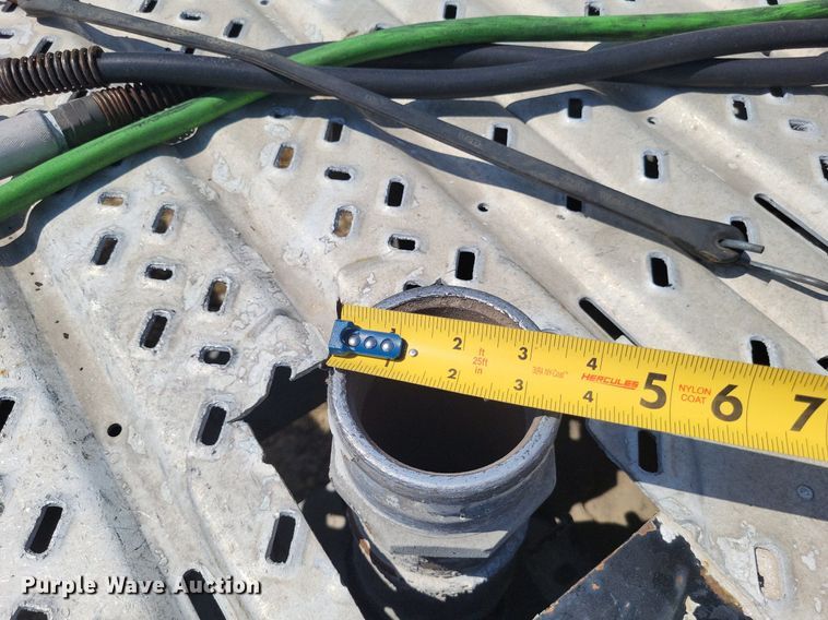 image for item LS9687 2014 Mack CXU  semi truck