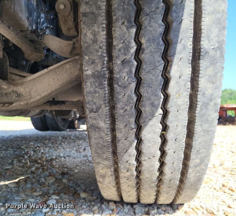 image for item LS9687 2014 Mack CXU  semi truck