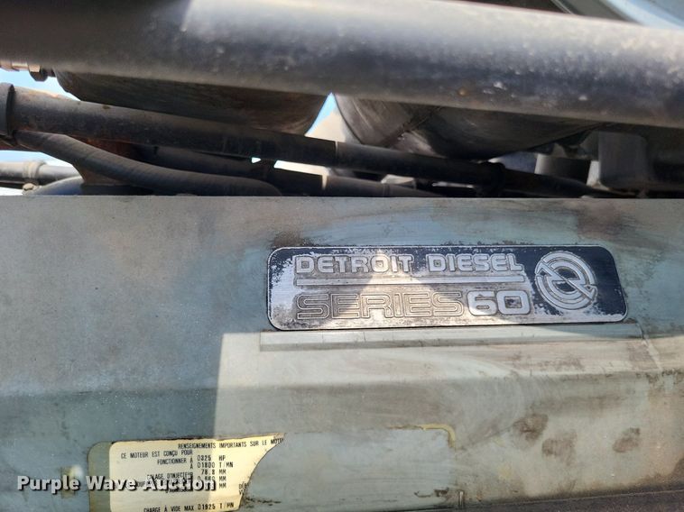 image for item LS9700 1995 Freightliner FLD  flatbed truck