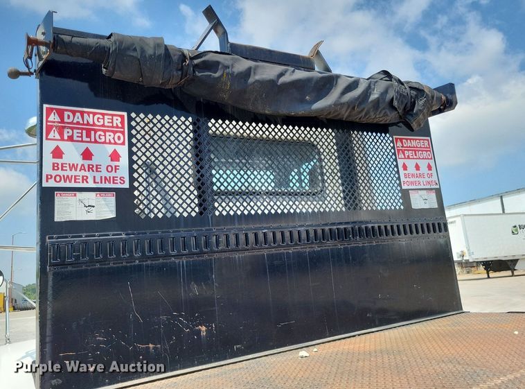 image for item LS9700 1995 Freightliner FLD  flatbed truck