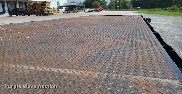 image for item LS9700 1995 Freightliner FLD  flatbed truck