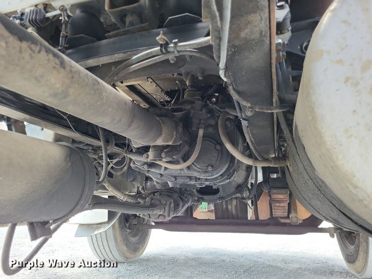 image for item LS9700 1995 Freightliner FLD  flatbed truck