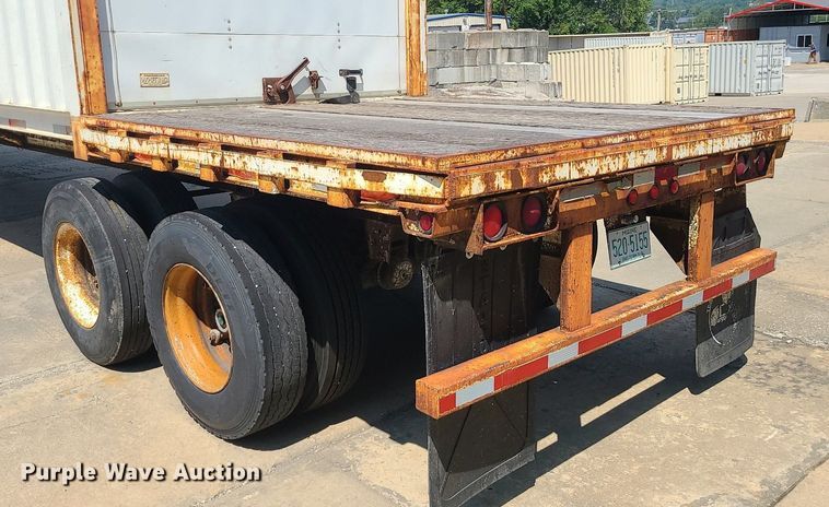 image for item MG9739 1995 Stoughton CCGN-48T  dry van trailer