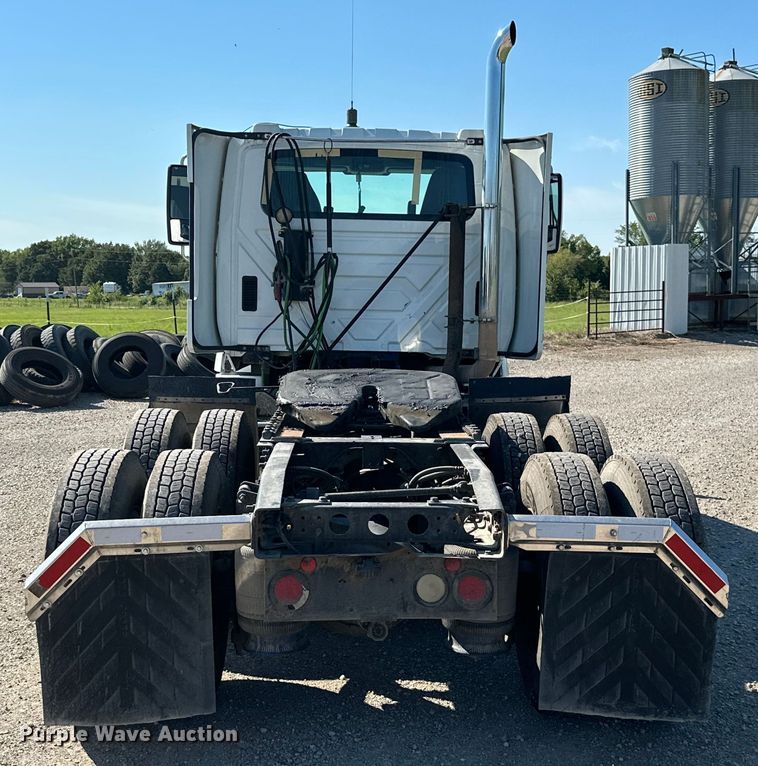 image for item ML9164 2009 International ProStar Eagle  semi truck