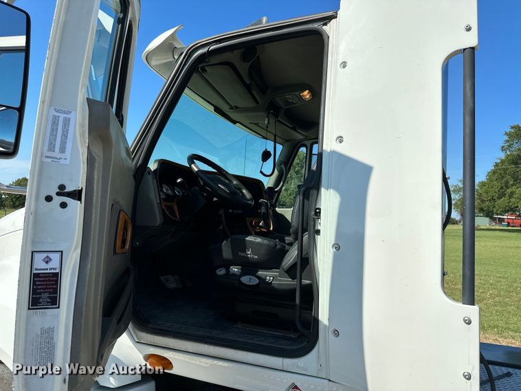 image for item ML9164 2009 International ProStar Eagle  semi truck