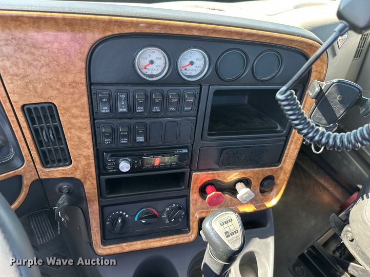 image for item ML9164 2009 International ProStar Eagle  semi truck