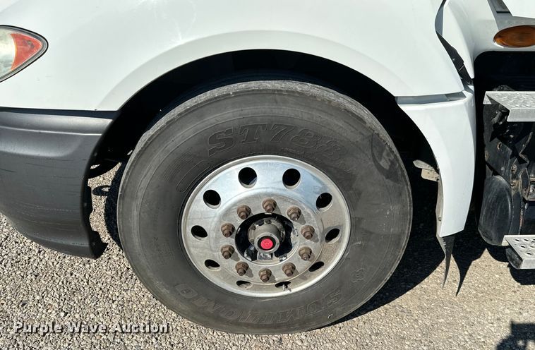 image for item ML9164 2009 International ProStar Eagle  semi truck