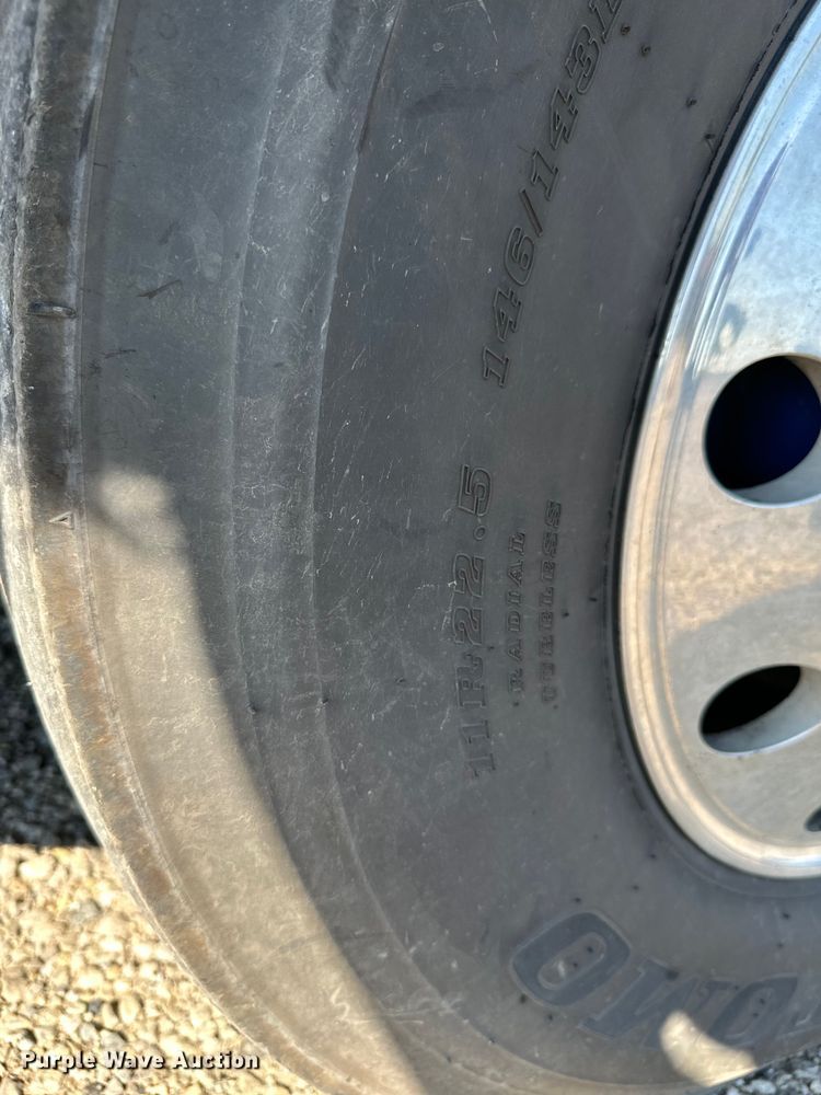 image for item ML9164 2009 International ProStar Eagle  semi truck