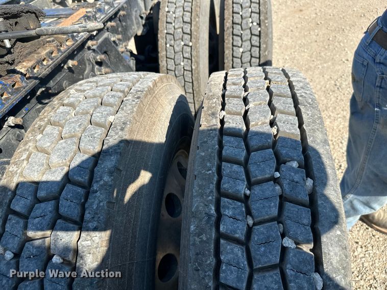 image for item ML9164 2009 International ProStar Eagle  semi truck