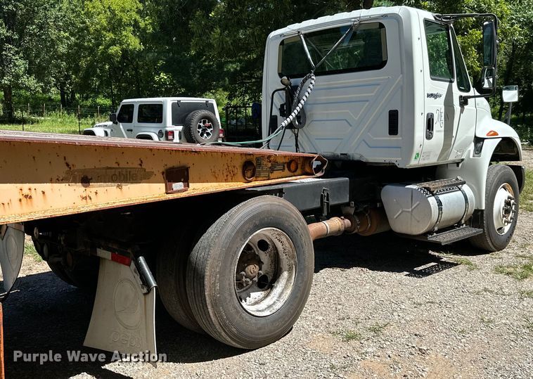 image for item ML9181 2012 International DuraStar 4400  truck