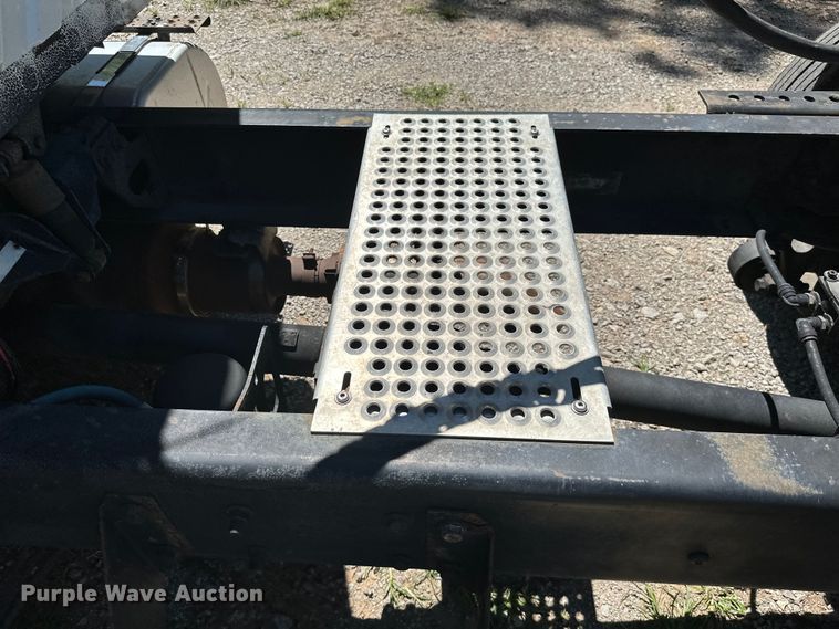 image for item ML9181 2012 International DuraStar 4400  truck