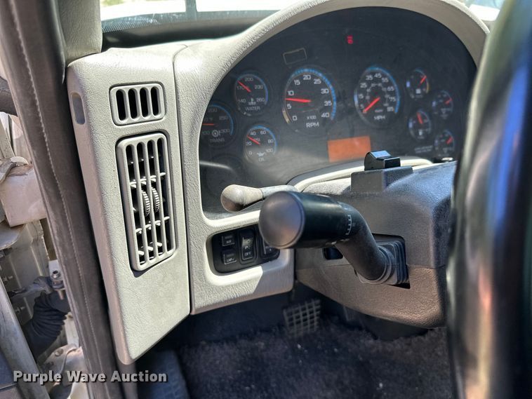 image for item ML9181 2012 International DuraStar 4400  truck