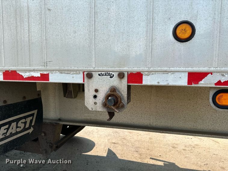 image for item MQ9326 2006 East  end dump trailer