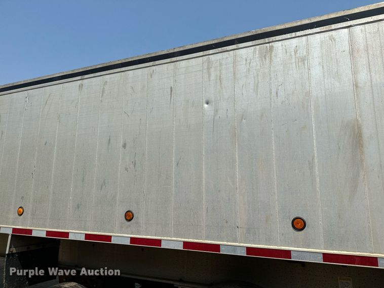 image for item MQ9326 2006 East  end dump trailer