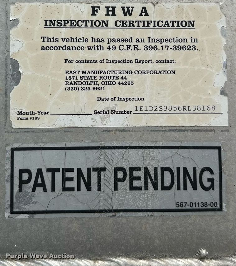 image for item MQ9326 2006 East  end dump trailer