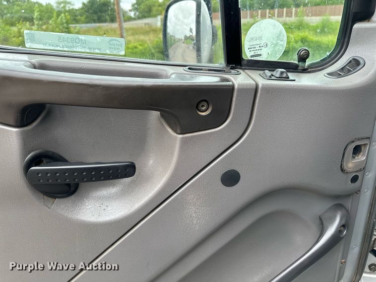 image for item MQ9345 2006 Freightliner Business Class M2 112  semi truck