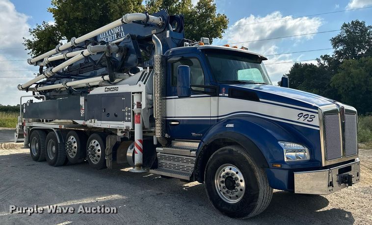 image for item MQ9351 2018 Kenworth T880  concrete pump truck