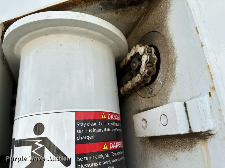 image for item MQ9351 2018 Kenworth T880  concrete pump truck