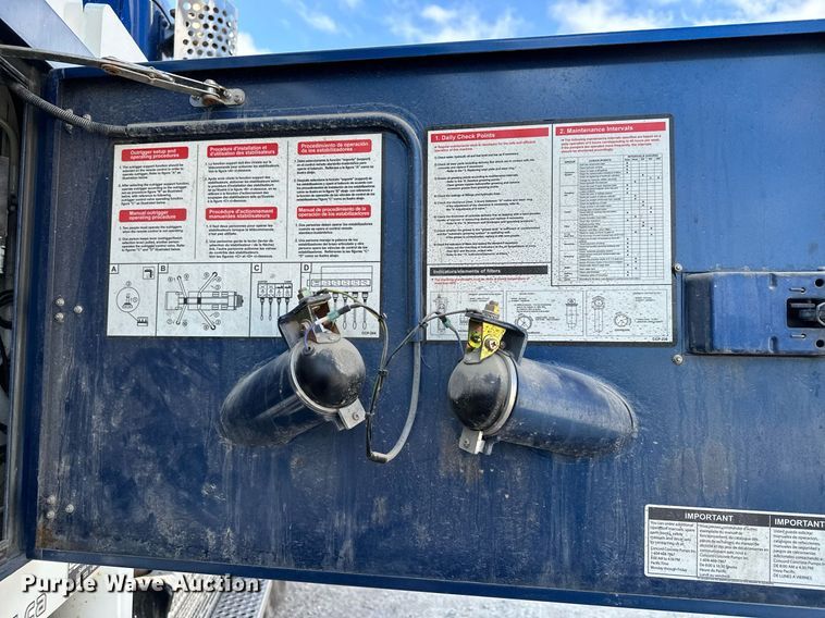 image for item MQ9351 2018 Kenworth T880  concrete pump truck