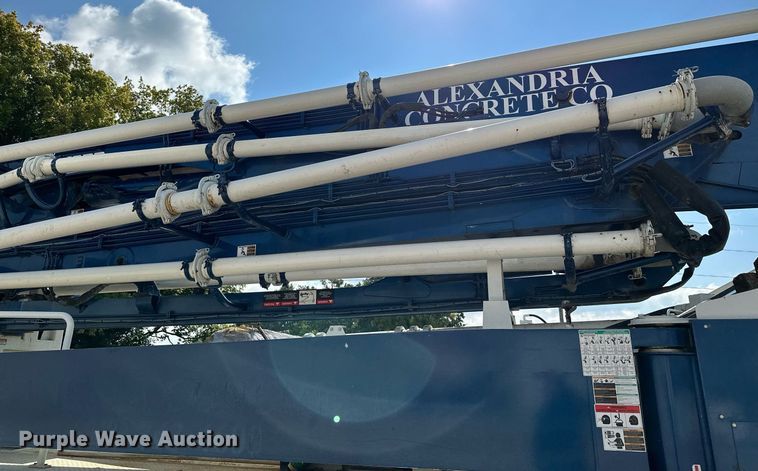 image for item MQ9351 2018 Kenworth T880  concrete pump truck