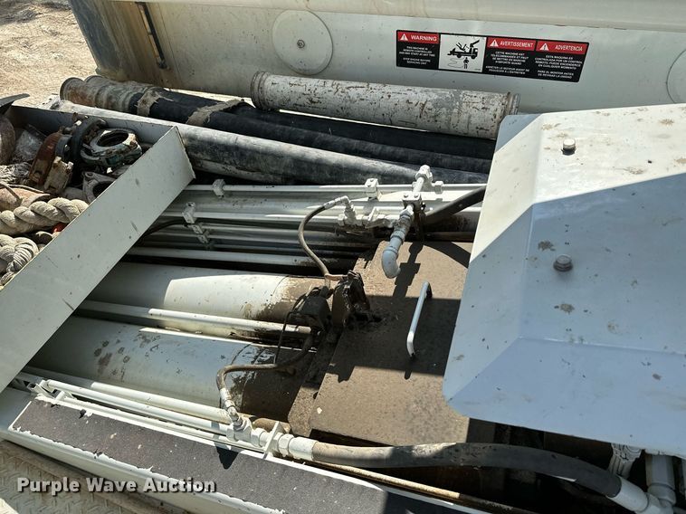 image for item MQ9351 2018 Kenworth T880  concrete pump truck