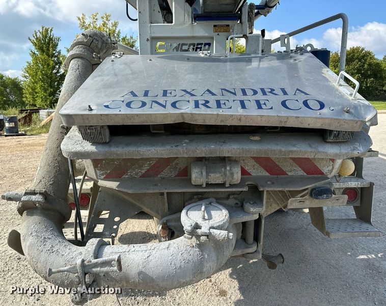 image for item MQ9351 2018 Kenworth T880  concrete pump truck