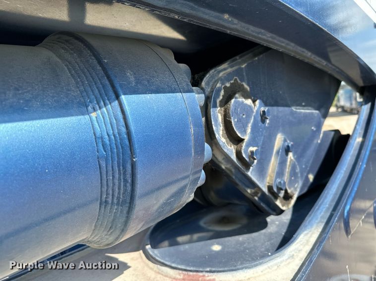 image for item MQ9351 2018 Kenworth T880  concrete pump truck