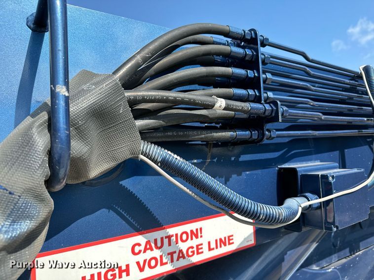 image for item MQ9351 2018 Kenworth T880  concrete pump truck