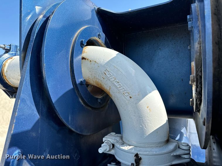 image for item MQ9351 2018 Kenworth T880  concrete pump truck