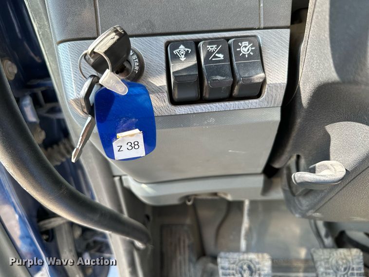 image for item MQ9351 2018 Kenworth T880  concrete pump truck