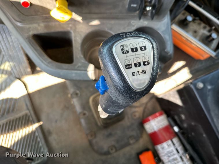 image for item MQ9351 2018 Kenworth T880  concrete pump truck