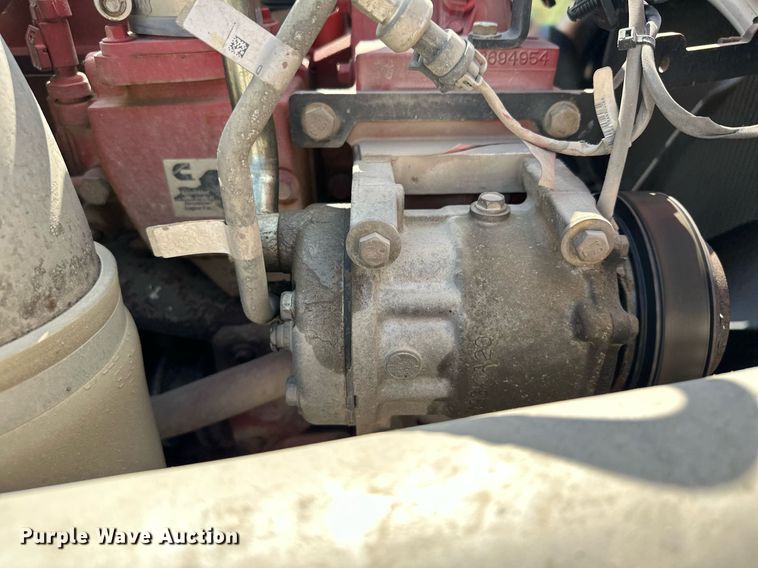 image for item MQ9351 2018 Kenworth T880  concrete pump truck