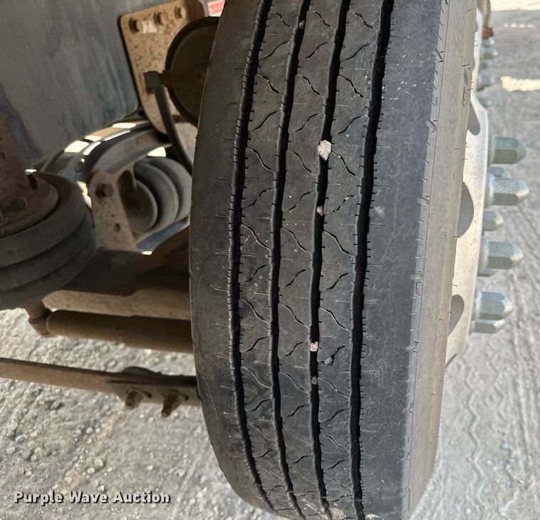 image for item MQ9351 2018 Kenworth T880  concrete pump truck