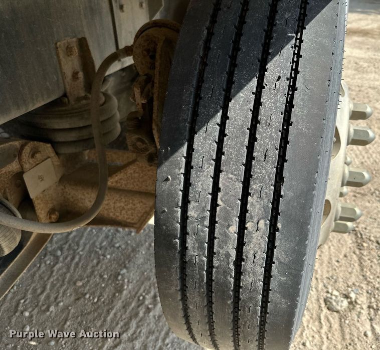 image for item MQ9351 2018 Kenworth T880  concrete pump truck