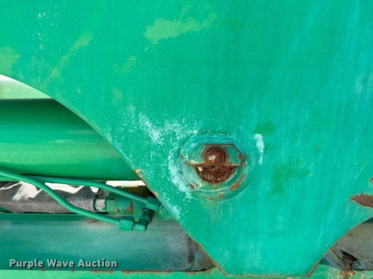 image for item MQ9352 2013 Mack MRU613  concrete pump truck